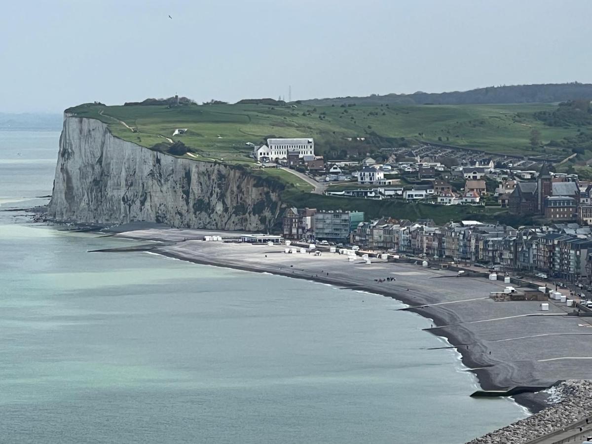 Villa Saint Jacques, Appart La Mer Le Tréport Exterior foto